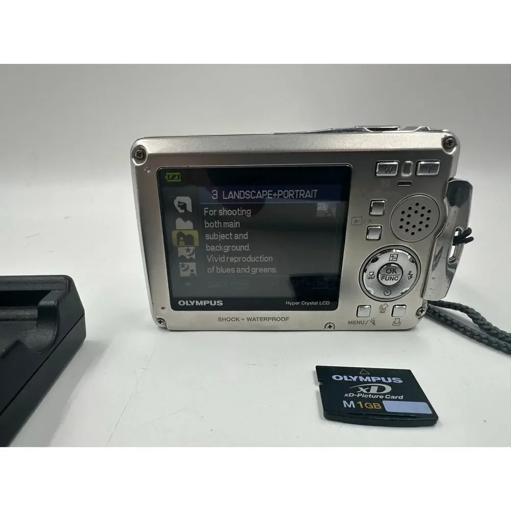 Olympus μ 770 SW Waterproof Camera Shockproof Retro Compact Tested and Works